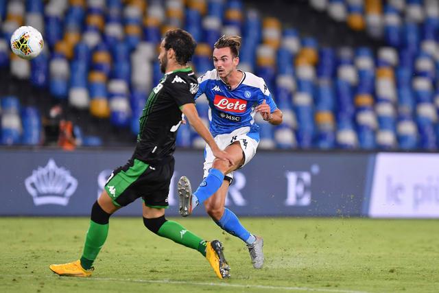 琼斯突破2500助攻大关 距历史助攻王只差94助